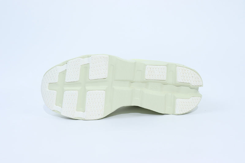 ON Cloud Monster 2 Running Shoe
