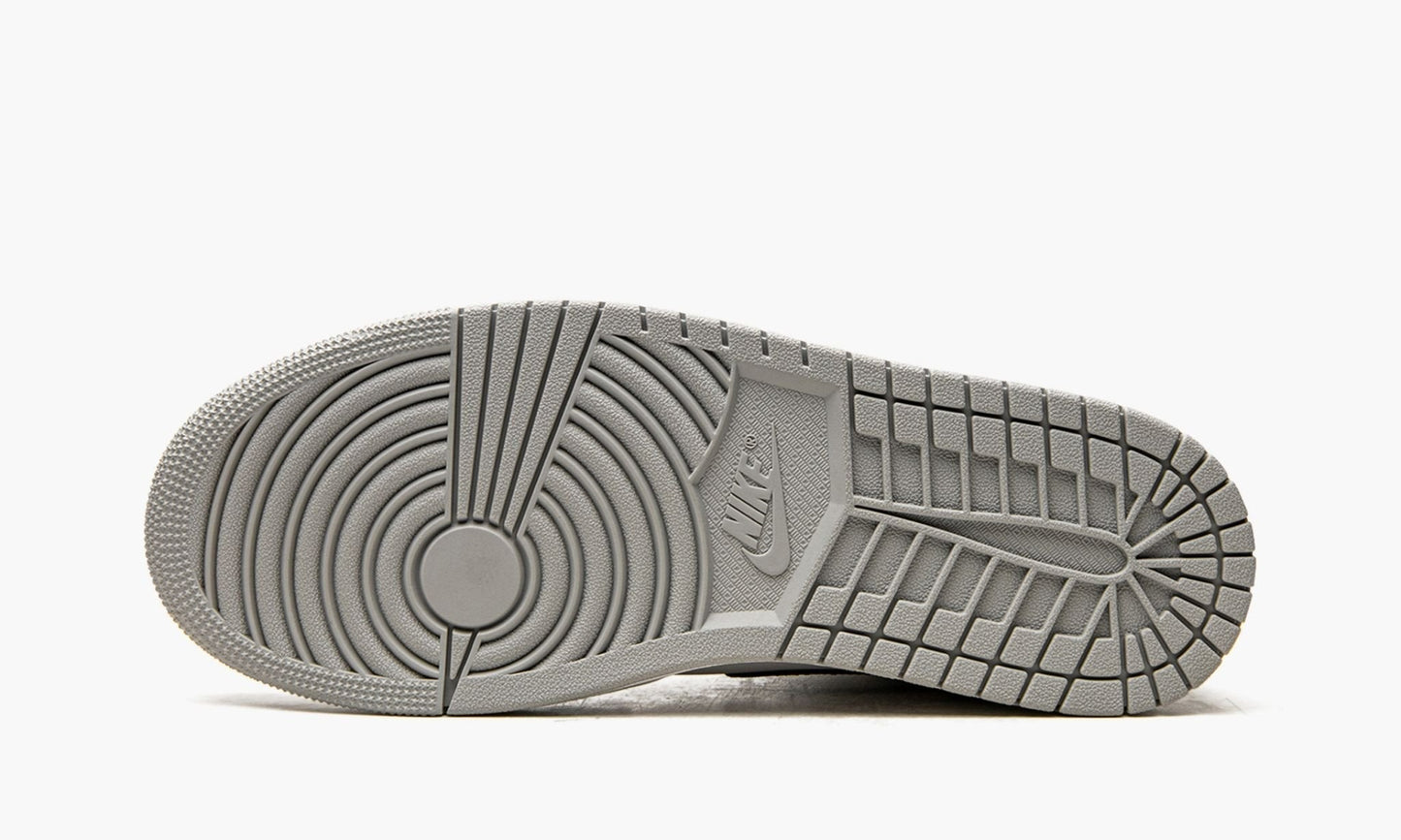 Air Jordan 1 Mid “Light Smoke Grey 2.0” Sneakers - Performance Runner