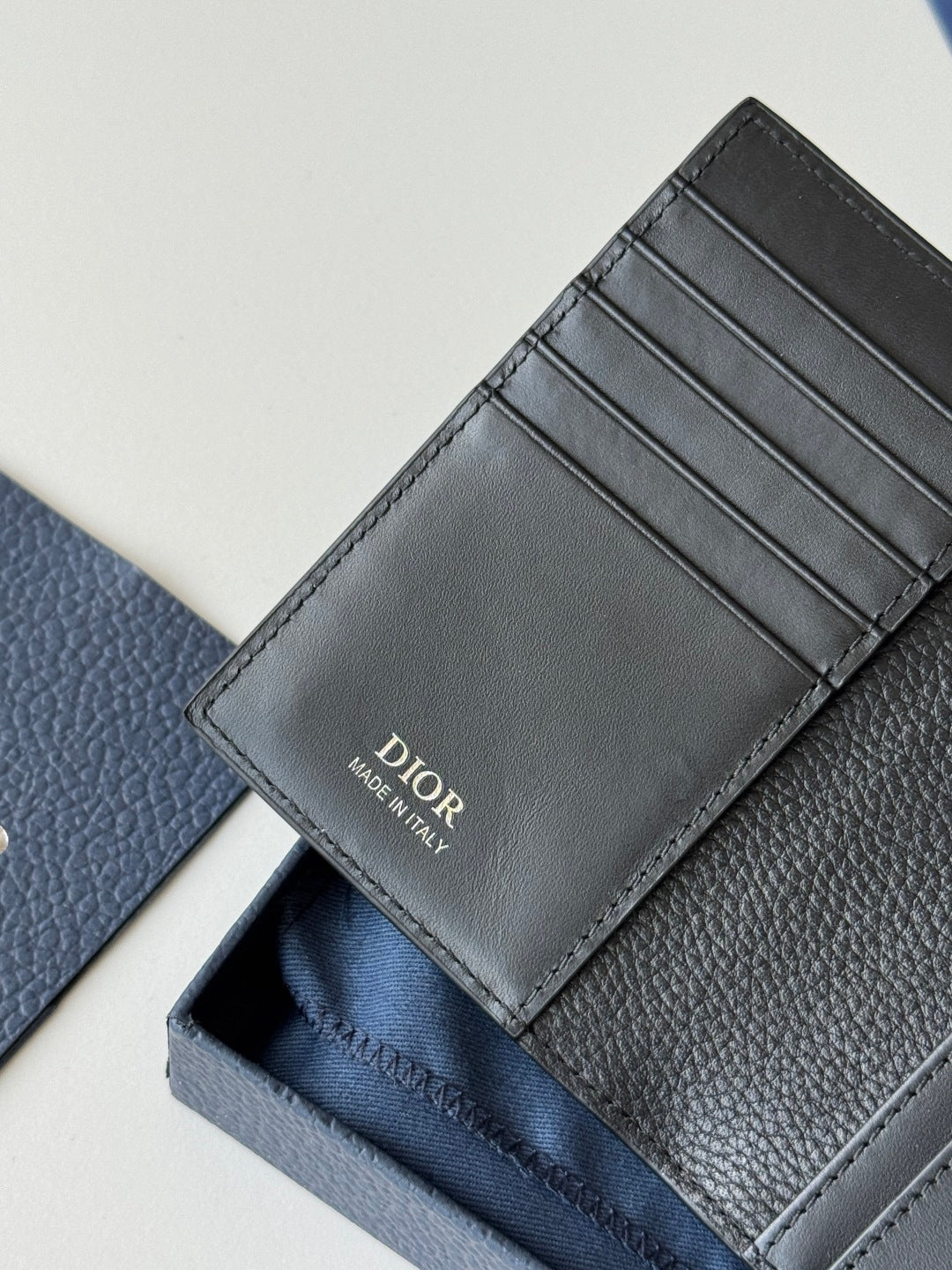 CD Saddle Passport Black Cowhide