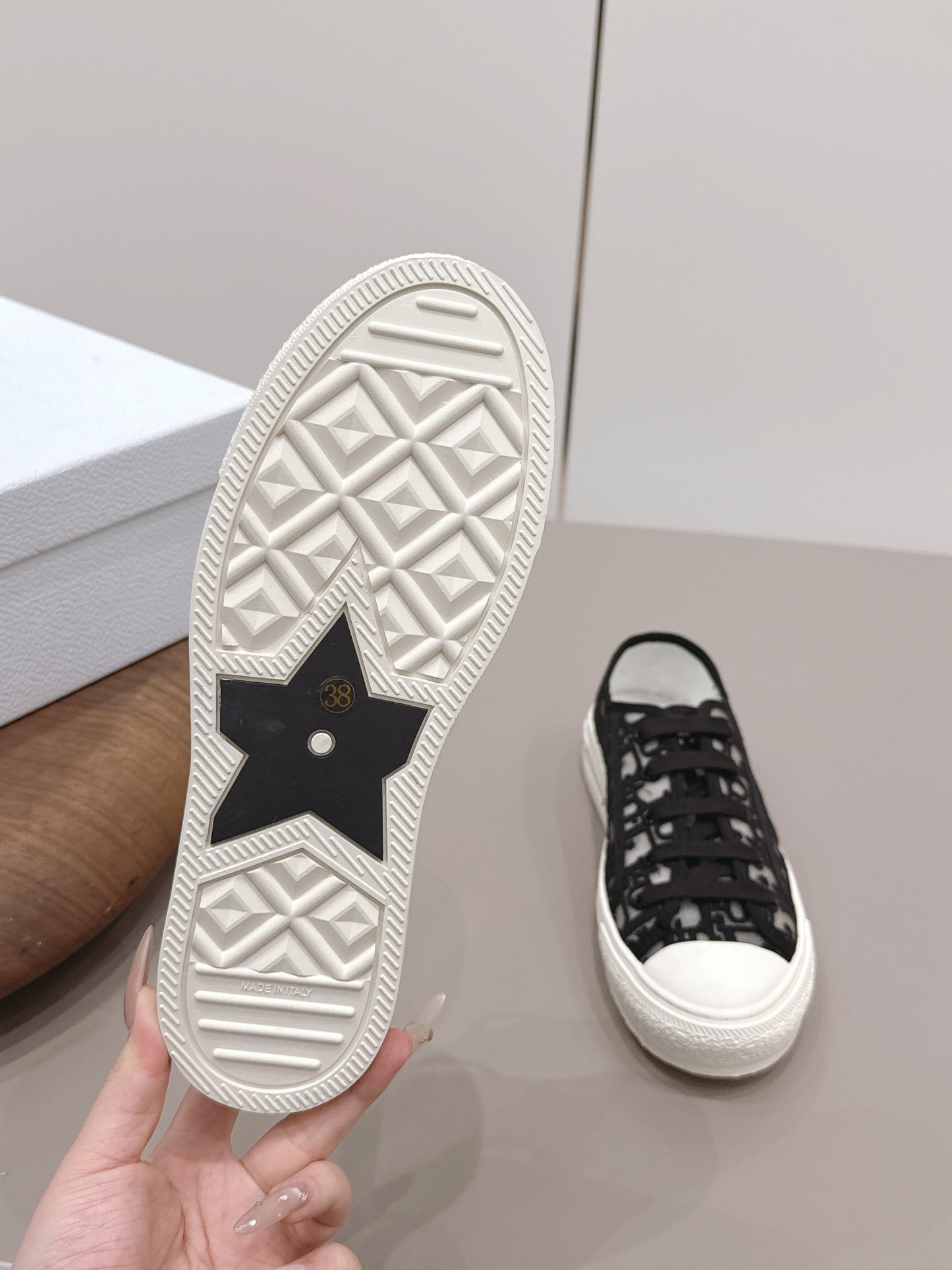 CD Walk'n'Dior Sneaker White Black Cotton Mesh 739318