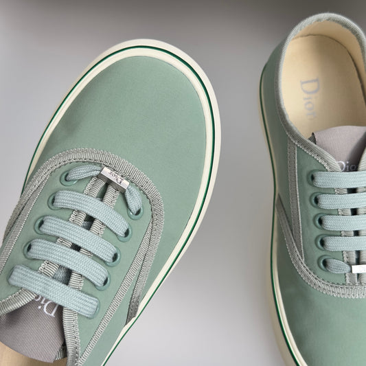 CD 26s Saltwind Sneakers Cedar Green Canvas 920082