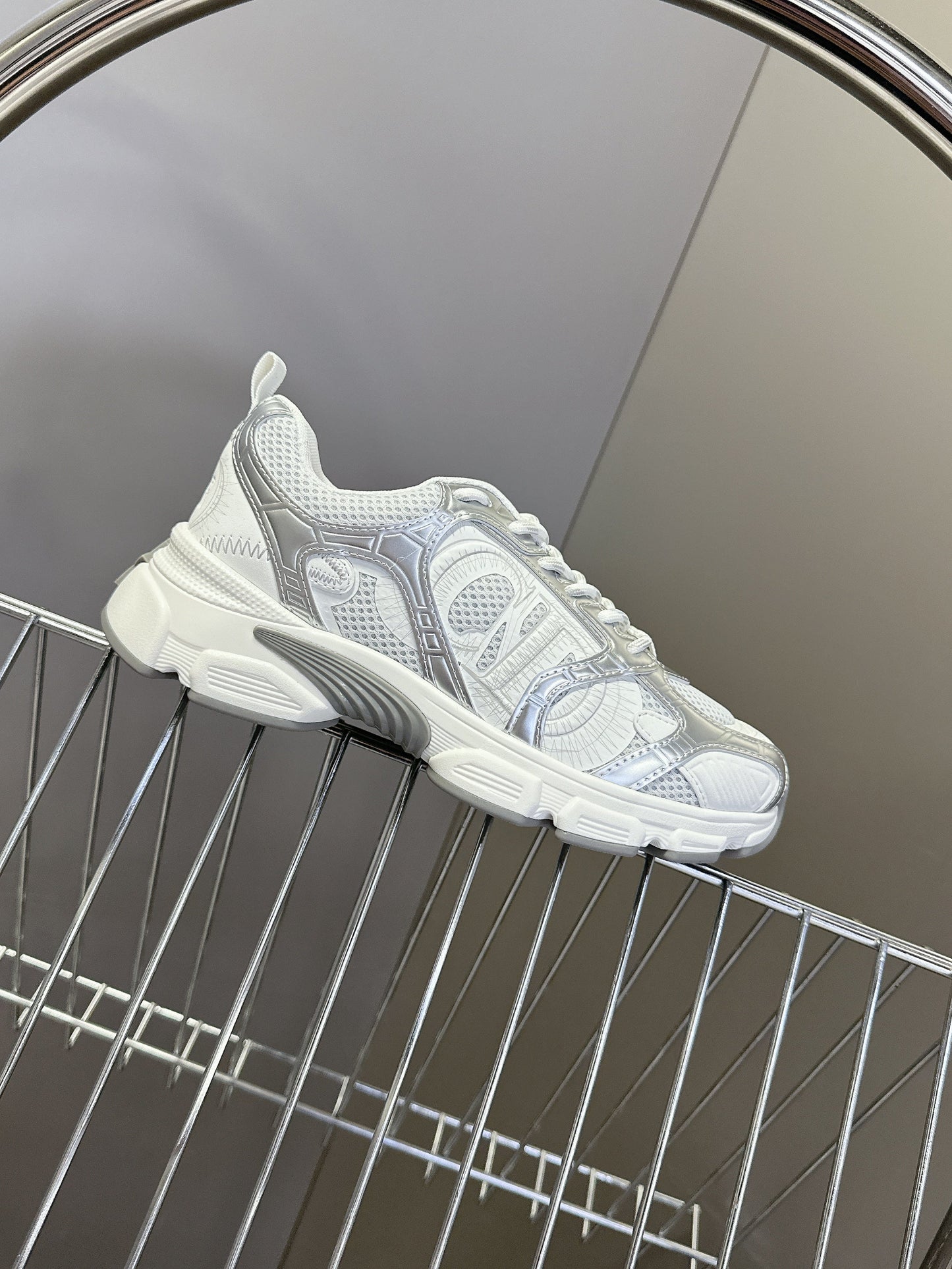 CD 25 Sneaker White Sliver 307167