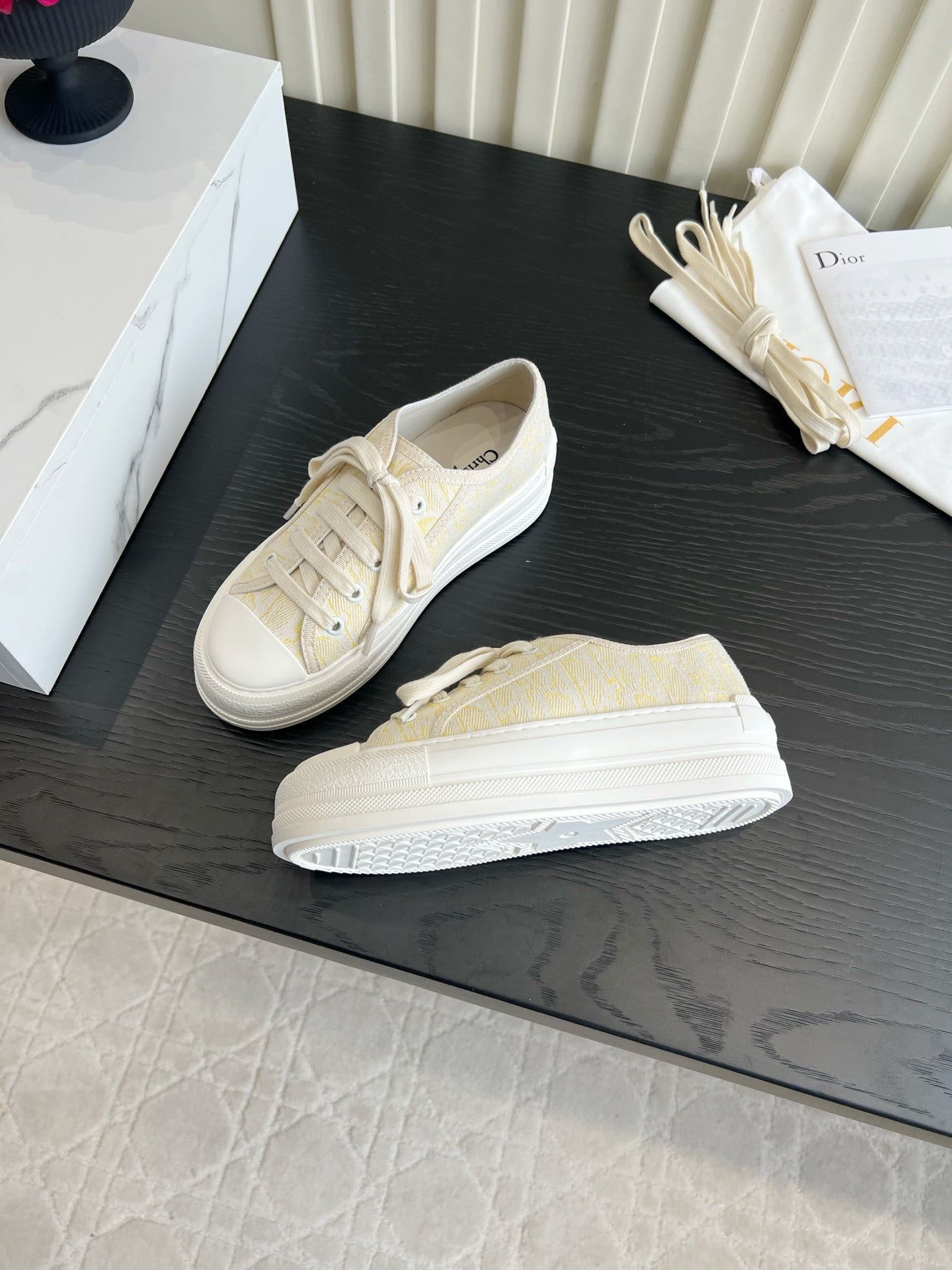 CD Dioriviera Walk'n'Dior Sneaker Cream Yellow Cotton 851244
