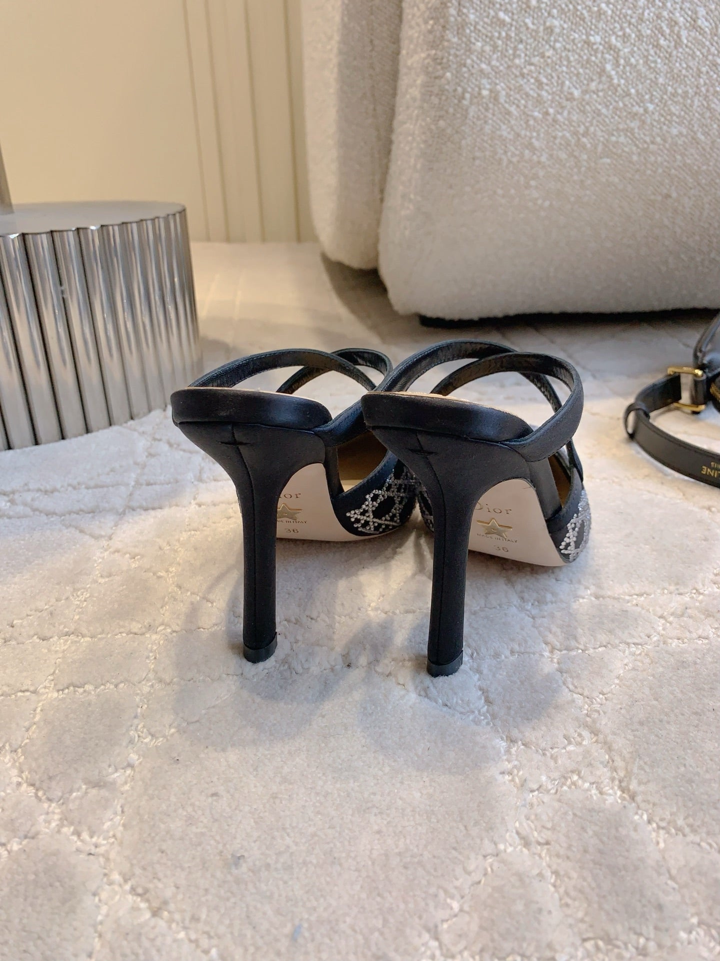 CD Capture Heeled Mule 10cm Black Satin 615463