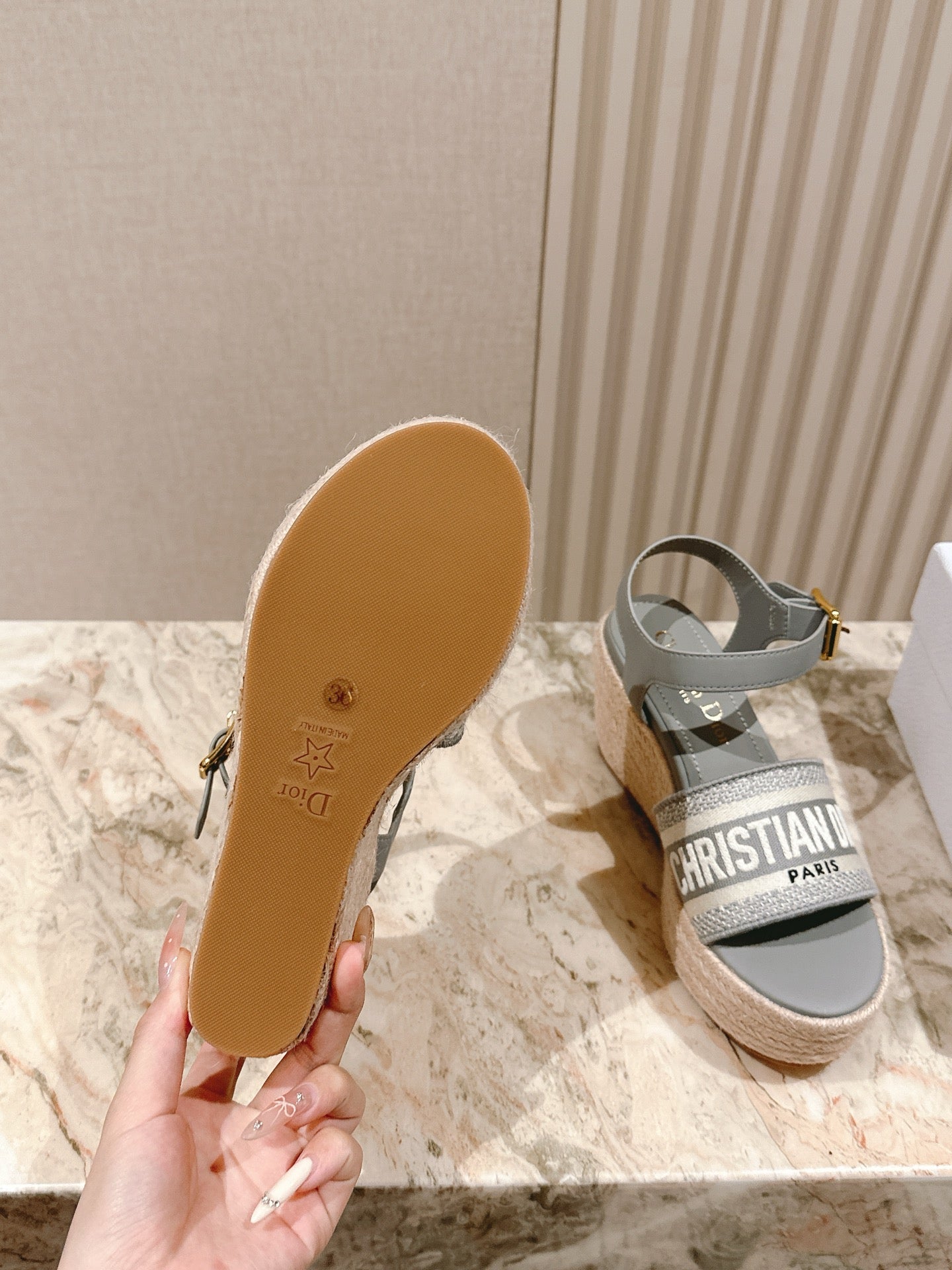 CD Dway Wedge Sandal 85mm Warm gray-brown Calfskin and Embroidered 483079