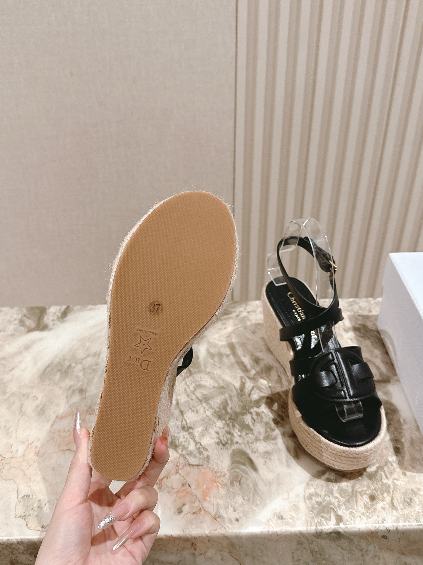 CD D-Club Wedge Sandal 85mm Black Calfskin 483082