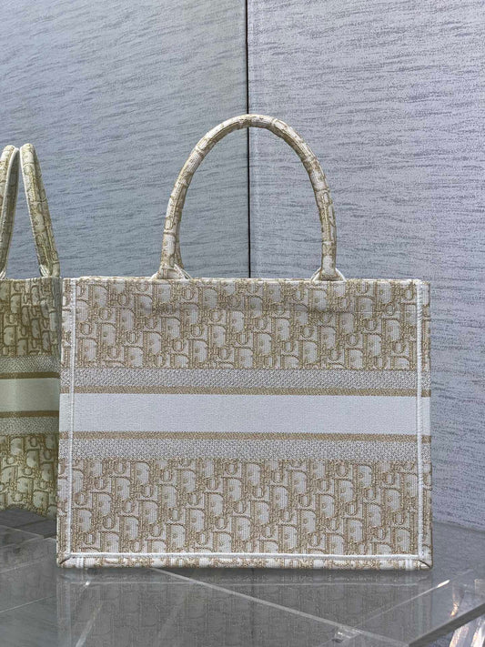 CD Medium Dior Book Tote White Beige Cotton Oblique Jacquard