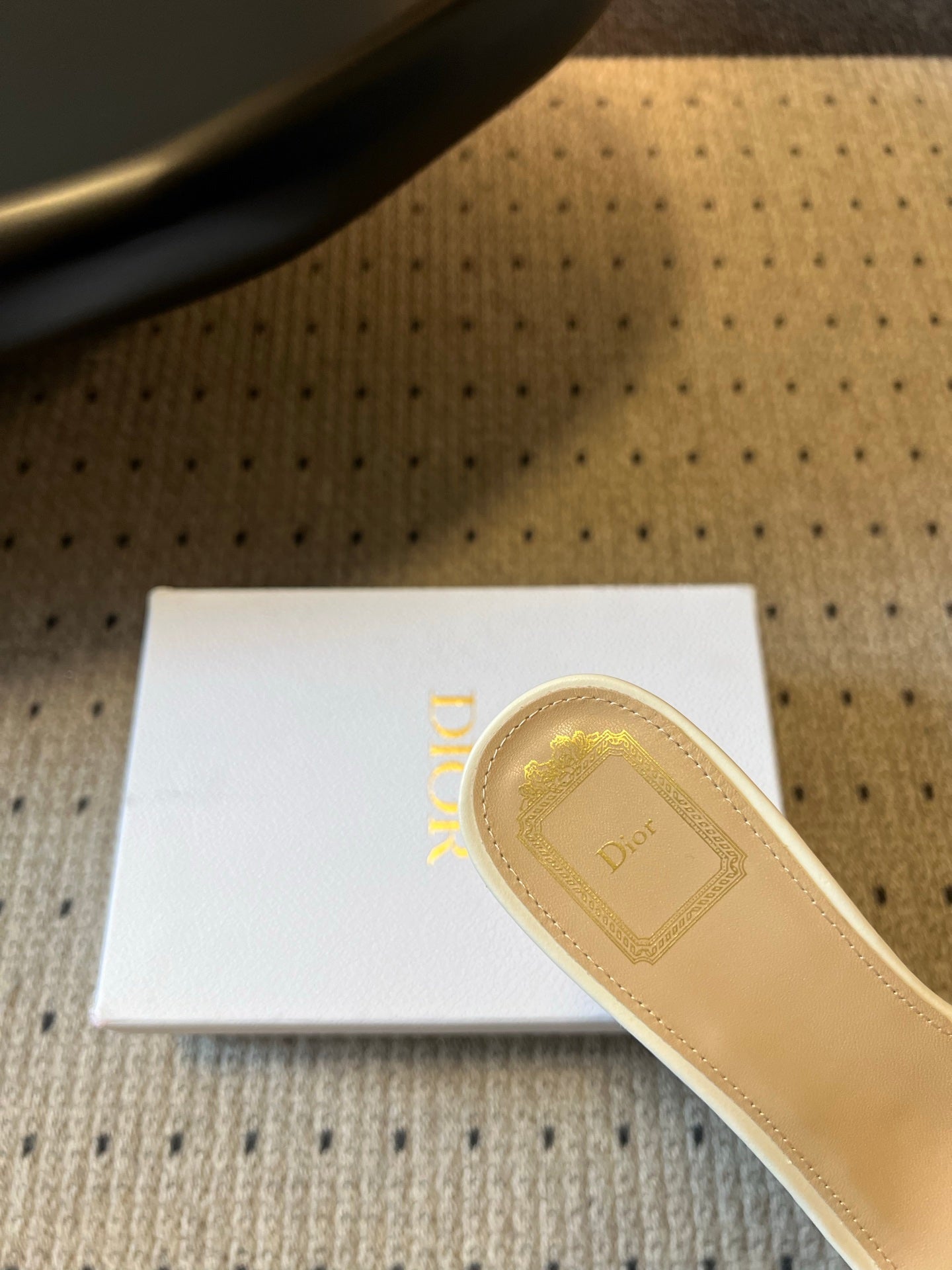 CD 26s J'Adior Slide 4cm White Embroidered Cotton 820045
