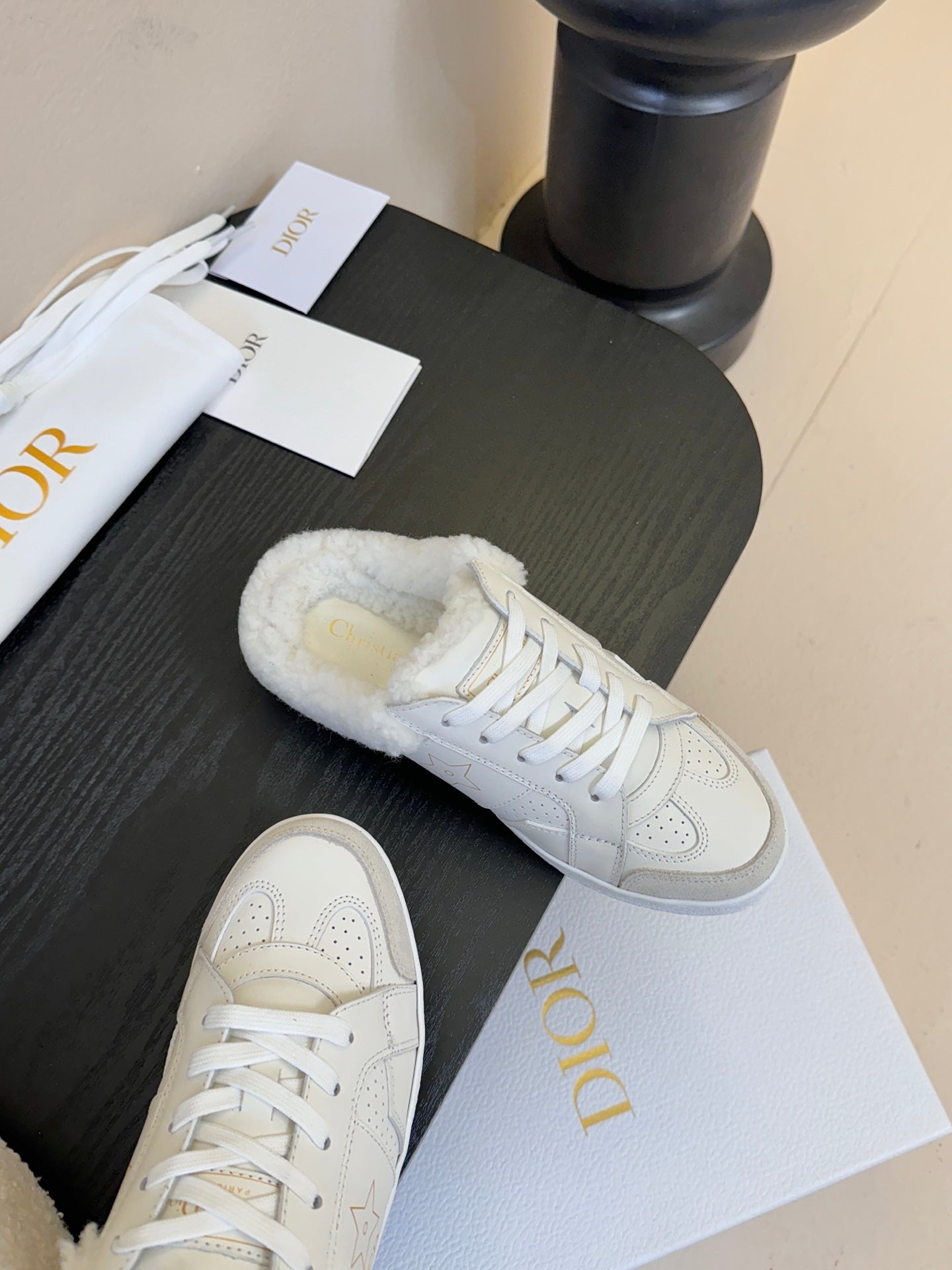 Dior 25 Star Sneaker White Black Suede Cowhide 530613