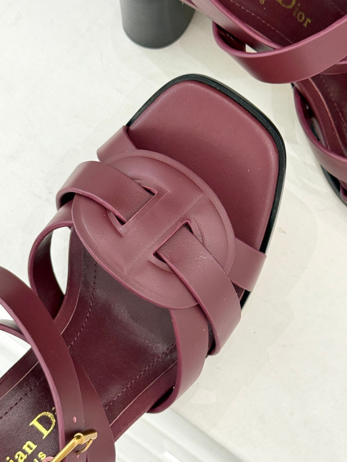 CD D-Club Heeled Sandal 80mm Burgundy Calfskin 473833