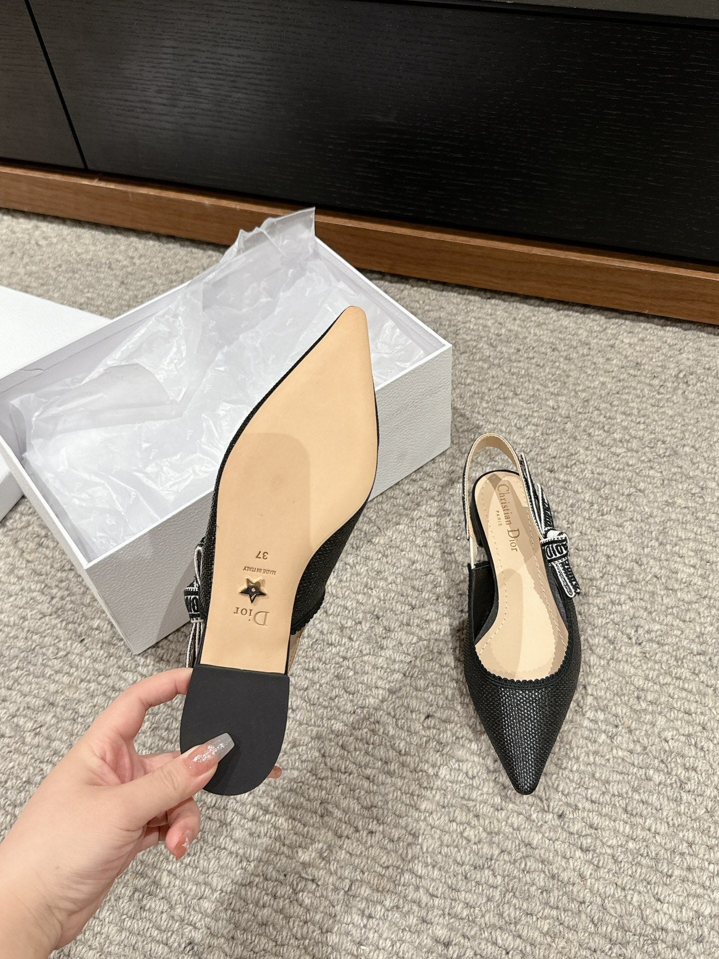 cd slingback flat black raffia lambskin