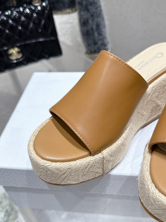 CD 26s Platform Sandal 65 Camel Brown Leather 636358