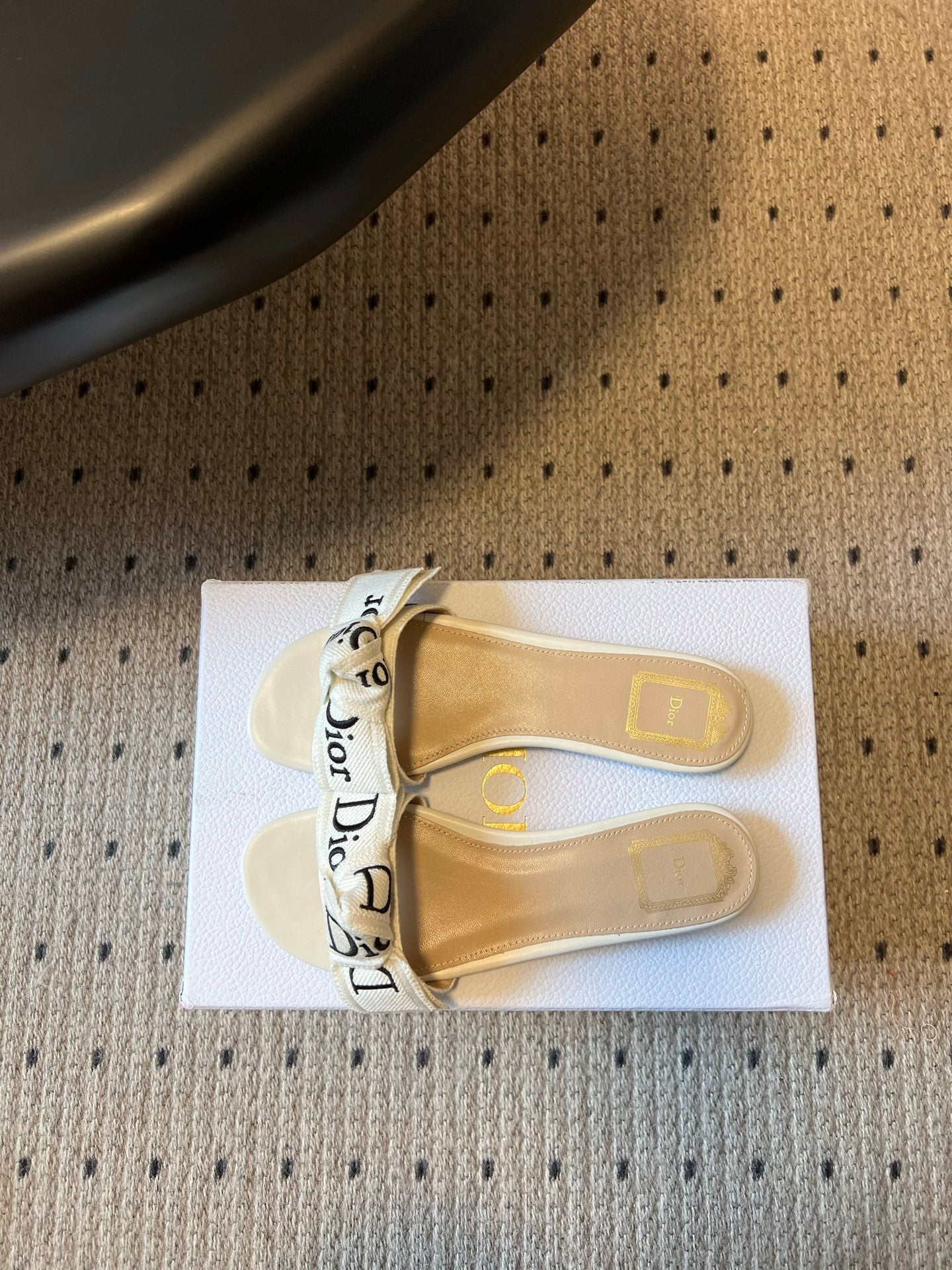 CD 26SS Letter Webbing Flat Sandals White in Fabric 789473