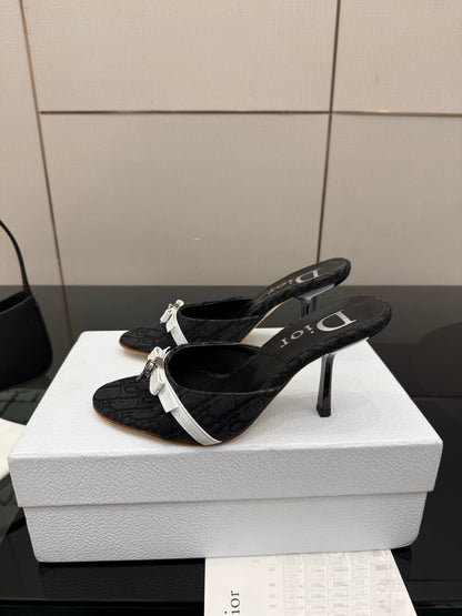 CD 26 Mule Heels 85 Black in Fabric 803243
