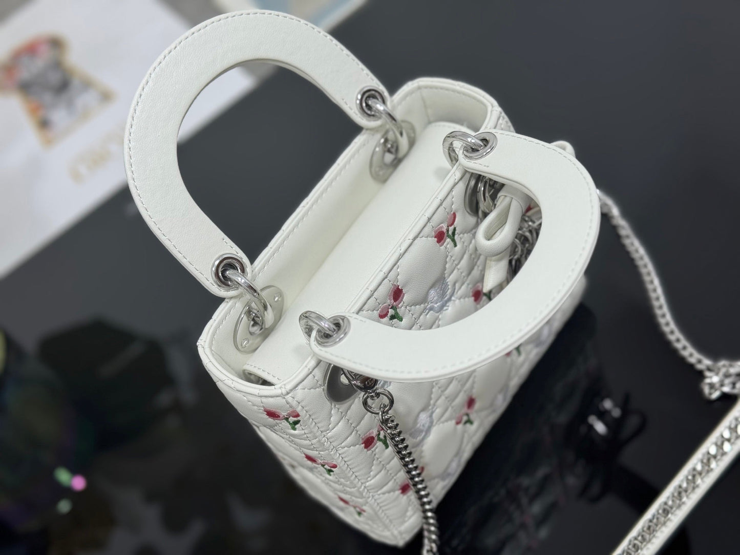 CD Mini Lady Dior 17cm White Embroidered Cowhide Leather SHW 158728