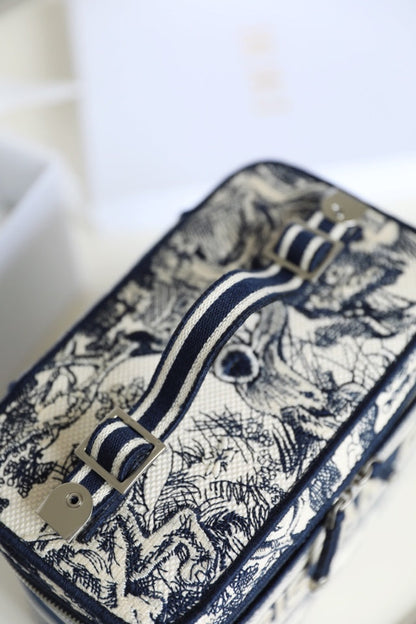 Dior 2025 Diortravel Vanity Bag 24cm Blue mix White Canvas