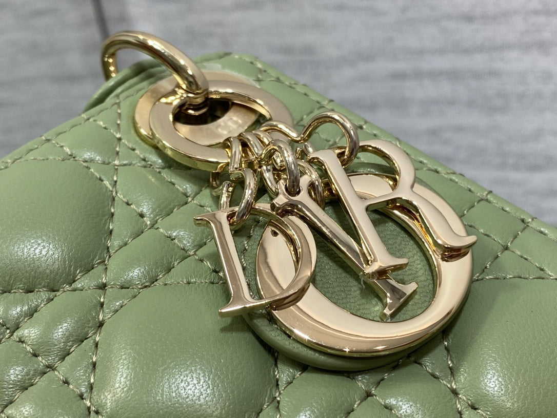 micro lady 12 green lambskin ghw