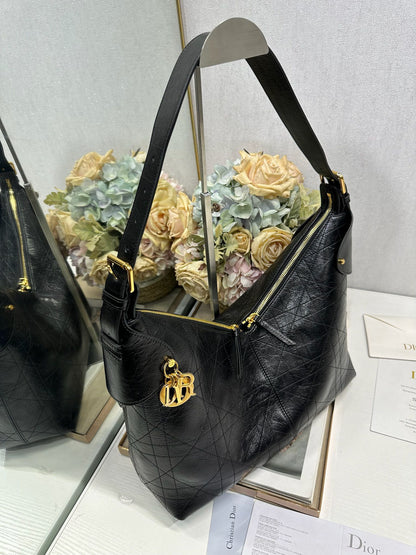 CD Large Dior Voyage Bag 34cm Black Glossy Macrocannage Calfskin 288644