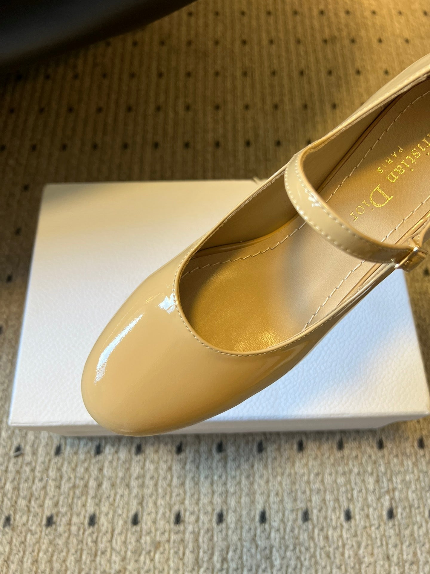 CD 25s D-Art Pumps 55mm Beige Patent Leather