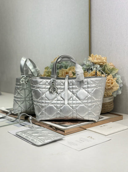 CD Toujours Bag Metallic Sliver-Tone Calfskin 288544