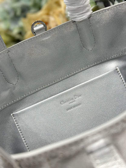 Dior 2026 Toujours Bag Calfskin 288531
