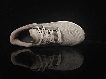 ON Cloudflow 5 Running Shoe