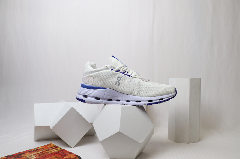 ON Cloudnova