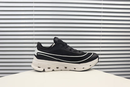 ON Cloudflow 5 Running Shoe
