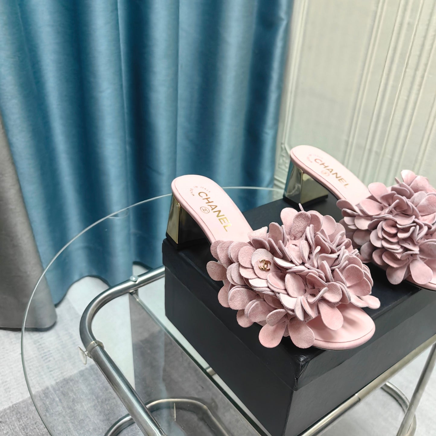 Chanel 2026 Floral Sandal Suede Sheepskin 710701