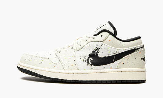 Air Jordan 1 Low SE “Brushstroke” Sneakers - Style Staple