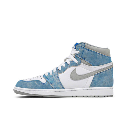Air Jordan 1 Retro High OG ‘Hyper Royal’ 555088-402 Sneakers - Collector's Ed...