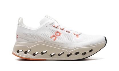 Cloudsurfer Max WMNS "Ivory / Salmon" 3WF30223297