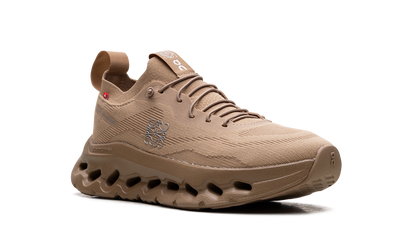 Cloudtilt WMNS "LOEWE Dark Sand" 3WD30313505