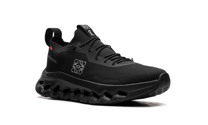 Cloudtilt WMNS "LOEWE All Black" 3WD30310485