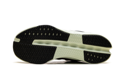 On Cloudsurfer Next WMNS "Black Lima" 3WE30052535