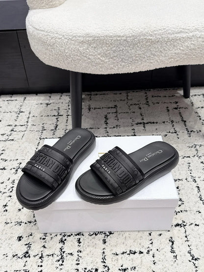 Dior 2026 Embroidered Platform Sandals Fabric Leather 924817