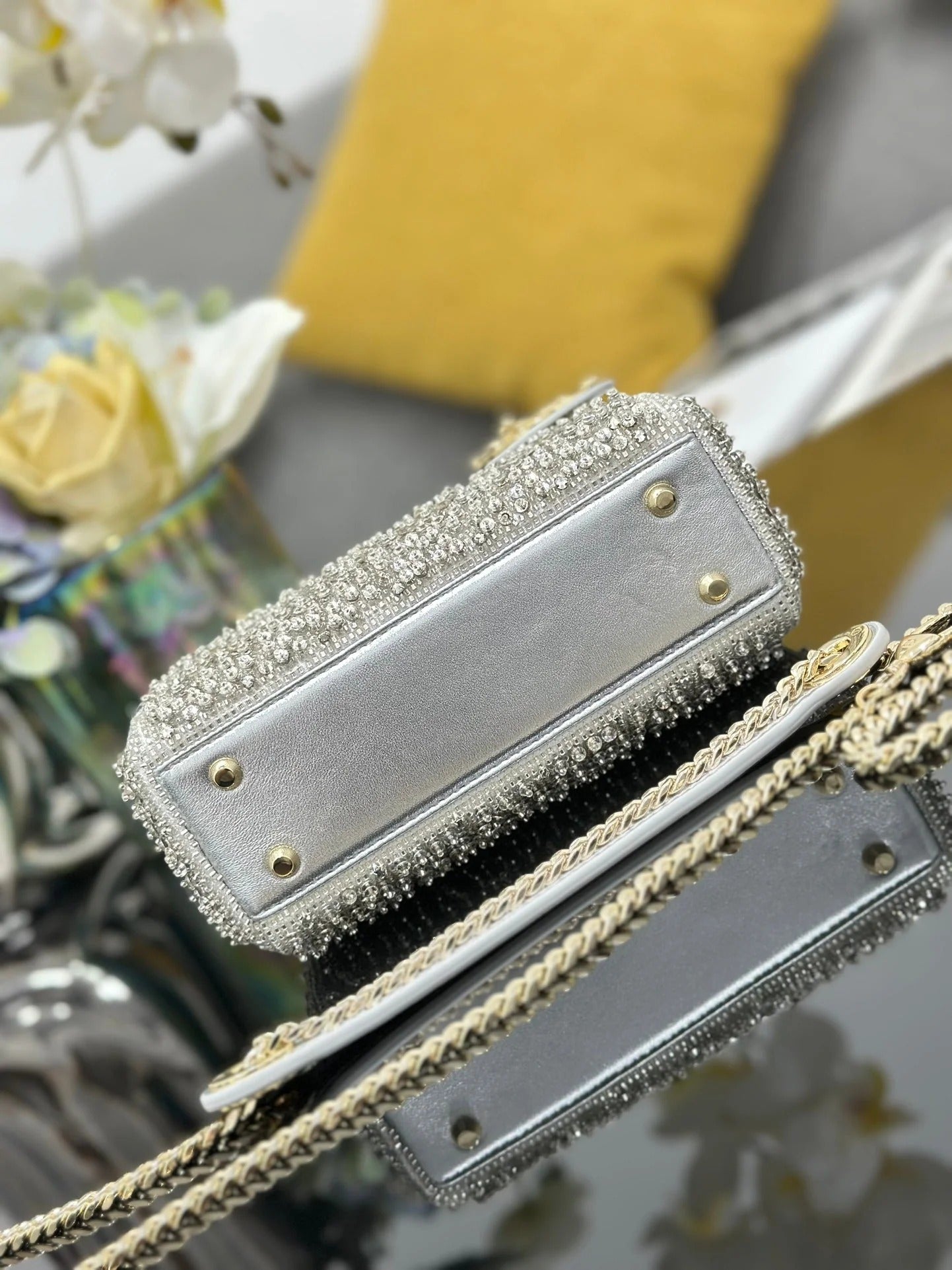 Dior 2026 Embroidered Beaded Bag 17cm Lambskin
