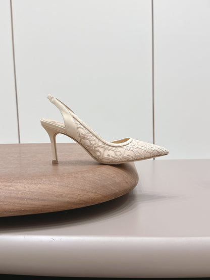 CD 26A Slingback 80 Sheepskin Lace Embroidery