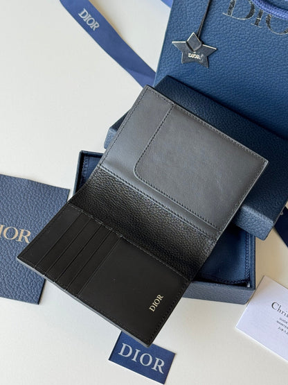 CD Vertical Bifold Card Holder Black Grain Cowhide