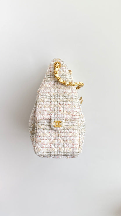 Chanel 2026 Hobo Bag 22cm Ivory White Pink Tweed