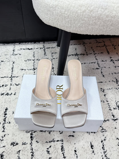 CD Square-Toed Sandal Grey Satin 617521