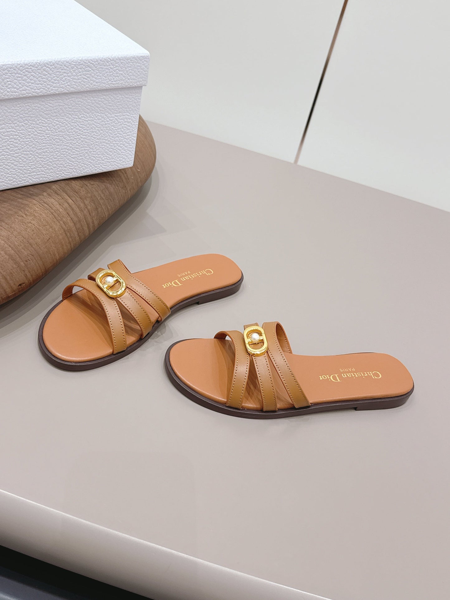 CD 26s 30M Slide Tan Calfskin 738223