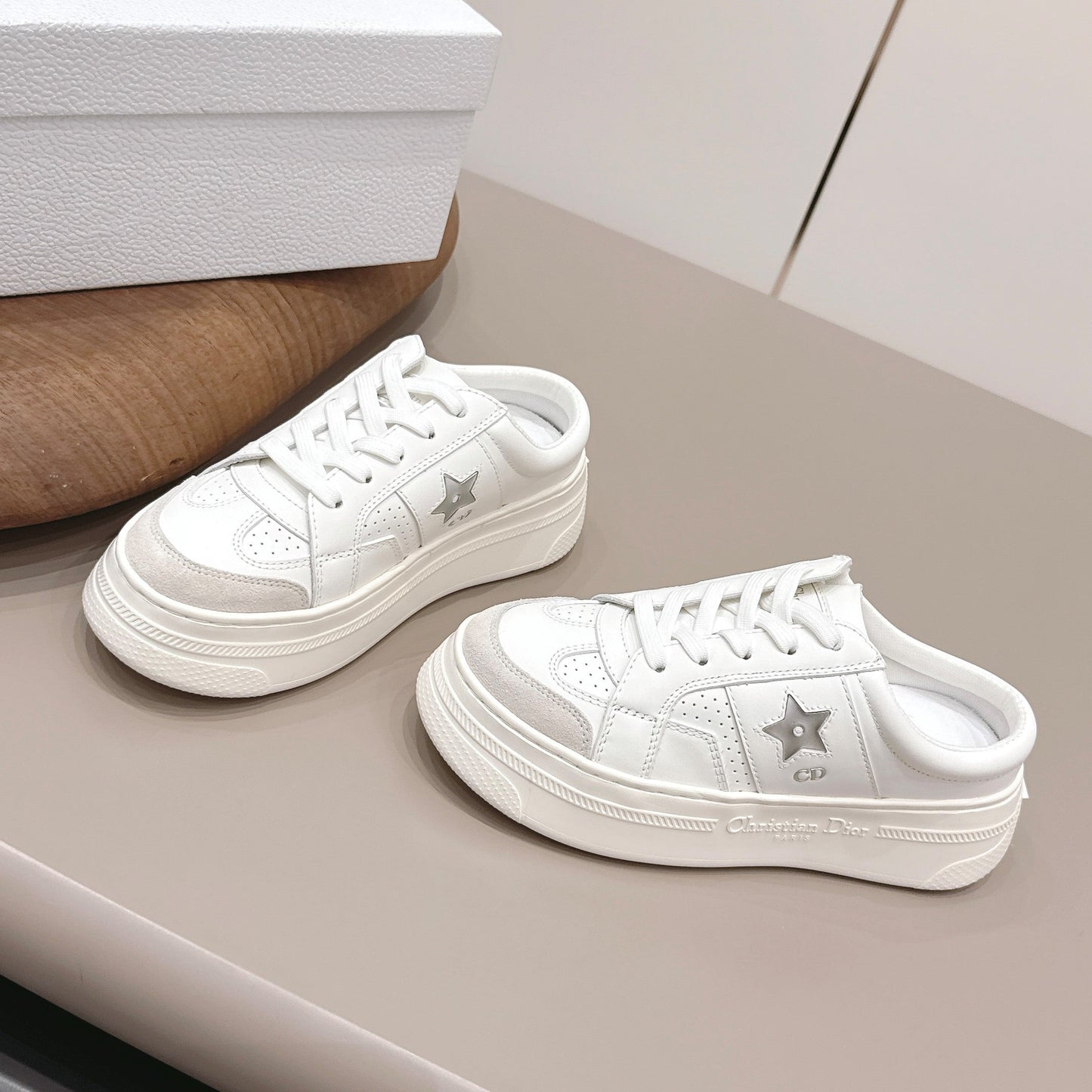 CD Dior Sliver Star Mule White Suede Leather 739310