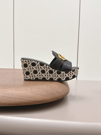 CD 30 Montaigne Wedge Slides 8cm Black Calfskin 738317