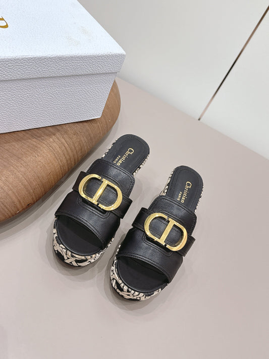 CD 30 Montaigne Wedge Slides 8cm Black Calfskin 738317