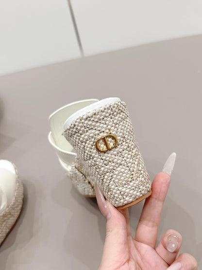 CD 30 Montaigne Wedge Slides 8cm White Calfskin 738320