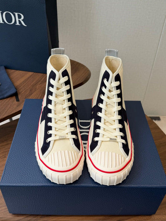 CD 26s Hooper Hight-Top Sneaker Black Beige Canvas 940262