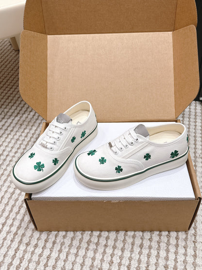 CD Saltwind Sneakers White Four-leaf Clover Embroidery Canvas 632439