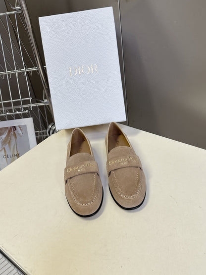 CD  Boy Loafer Rope 5mm  Beige Suede Calfskin  492542