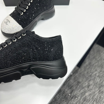 CC 26s Casual Sneakers Rhinestones Black Mesh Sheepskin 626362